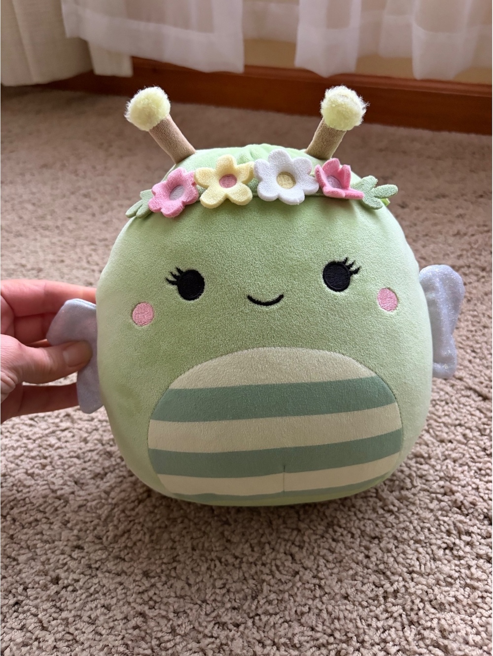 Squishmallows Sybil the Green Bee with Flower Crown plush toy green 8 in